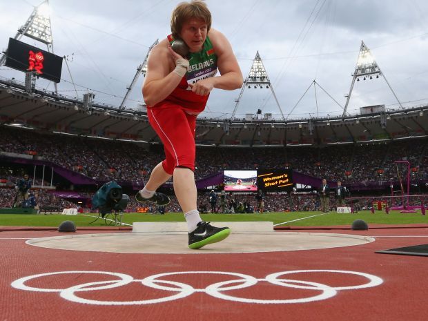 Nadieżda Ostapczuk została pozbawiona olimpijskiego złota (fot. Getty Images)