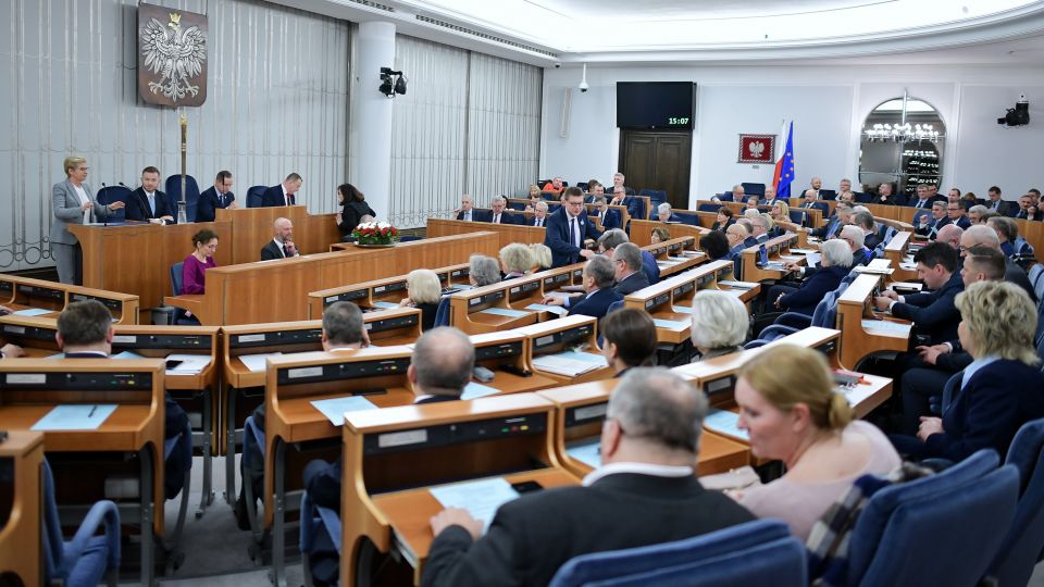 Senate sends budget bill back to Lower House (polandin.com)