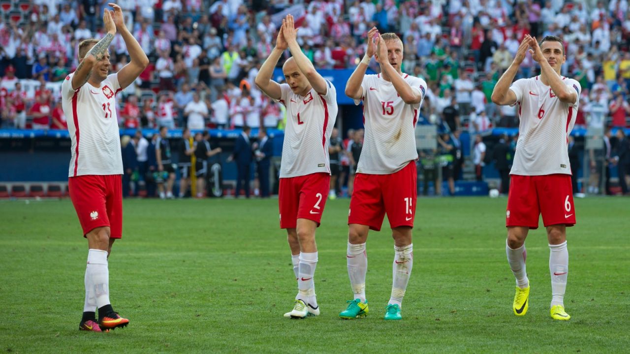 Tomasz Jodłowiec (z prawej) w barwach reprezentacji Polski (fot. Getty)