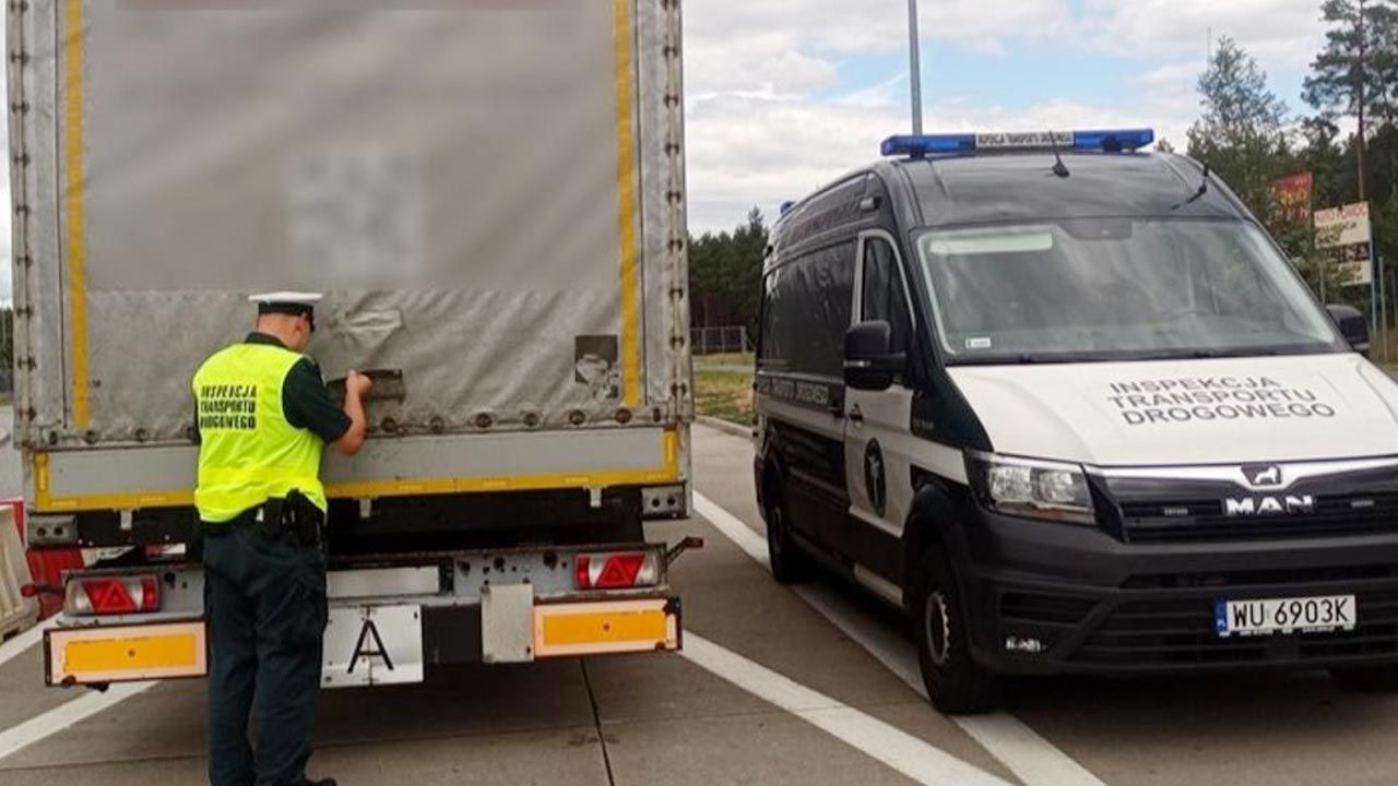 Inspektorzy ITD zatrzymali kazachstańską ciężarówkę (fot. gov.pl)