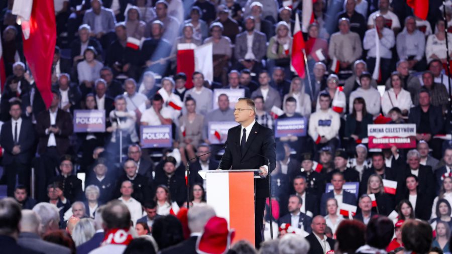 Andrzej Duda gościem specjalnym podczas konwencji wyborczej Karola Nawrockiego/Fot. PAP/Marian Zubrzycki 