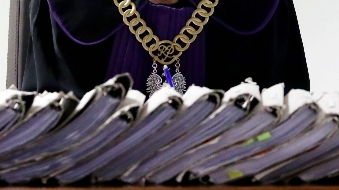 Sąd wymierzył oskarżonemu karę 2 lat pozbawienia wolności (fot. arch. PAP) Sąd wymierzył oskarżonemu karę 2 lat pozbawienia wolności (fot. arch. PAP)