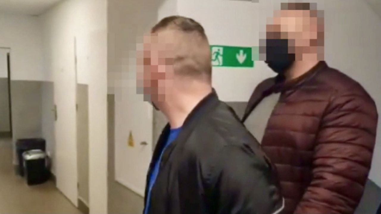 Zarzuty za naruszanie nietykalności młodych kobiet (fot. Komenda Powiatowa Policji w Czarnkowie) Zarzuty za naruszanie nietykalności młodych kobiet (fot. Komenda Powiatowa Policji w Czarnkowie)