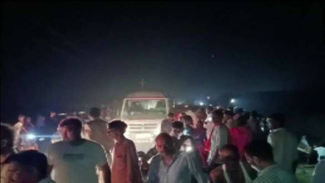 26 osób zginęło w wypadku ciągnika rolniczego w stanie Uttar Pradesz (fot. TT/Rohit Kumar)