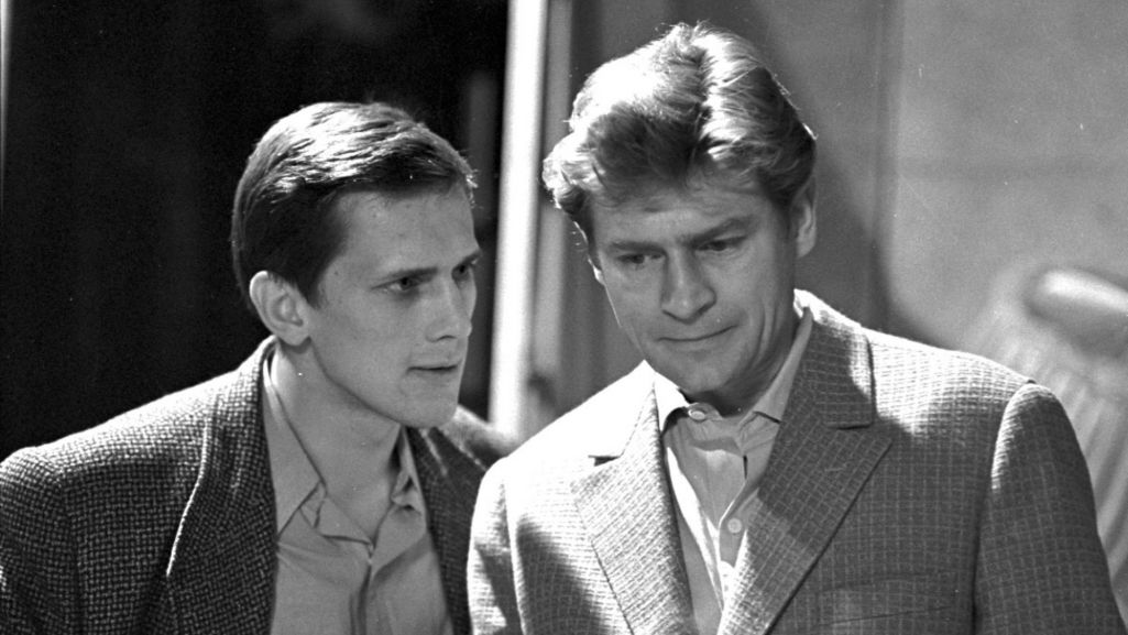 Jan Englert i Stanisław Mikulski w „Stawce większej niż życie” (fot. TVP)
