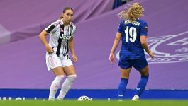 Krystyna Flis (fot. Getty Images) Piłkarka Juventusu Krystyna Flis podczas meczu ligowego, niedługo po transferze do włoskiego klubu i powołaniu do seniorskiej reprezentacji Polski.