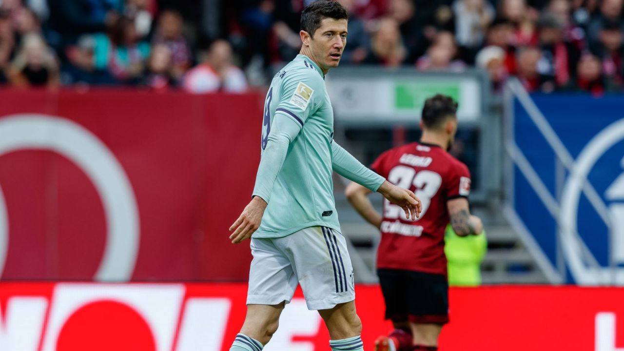 Nuernberg Bayern 1:1 Robert Lewandowski Kingsley Coman ...