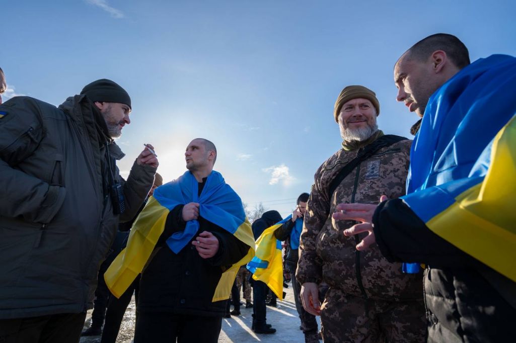 Украінцы вяртаюцца з палону, 31 студзеня 2024 года. (Фота: V_Zelenskiy_official / Telegram)
