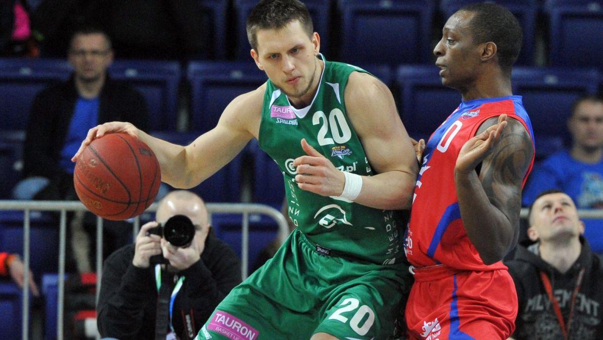 Mateusz Ponitka (fot. PAP/Marcin Bielecki) Mateusz Ponitka (fot. PAP/Marcin Bielecki)