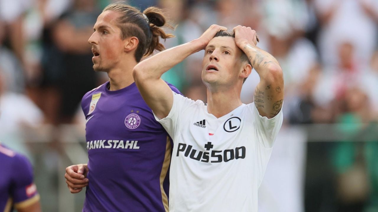 Legia Warszawa ma do poprawienia niekorzystne statystyki. Wielka okazja już w czwartek w trakcie rewanżu z Austrią Wiedeń w LKE (fot: PAP)