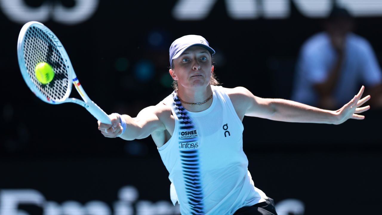 Iga Świątek przegrała z reprezentantką Kazachstanu Jeleną Rybakina 5:7, 1:6 w ćwierćfinale Australian Open. Turniej w Melbourne pozostaje jedynym z wielkoszlemowych, kt&oacute;rego polska...