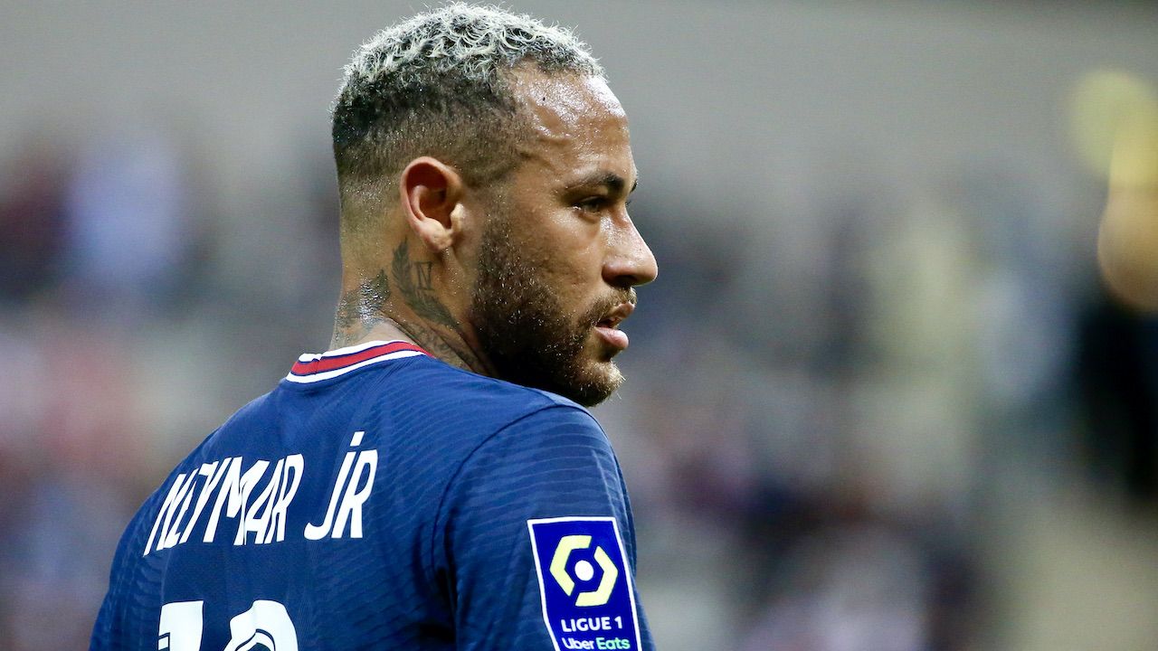 Brazylijski piłkarz Neymar, grający w klubie Paris Saint-Germain (fot. John Berry/Getty Images) Brazylijski piłkarz Neymar, grający w klubie Paris Saint-Germain (fot. John Berry/Getty Images)