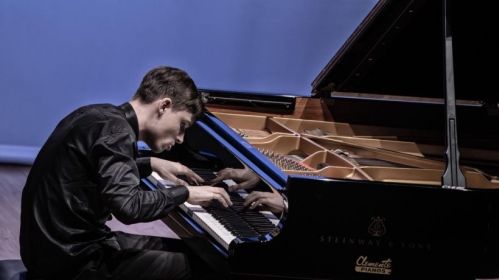 Belarusian pianist Vladislav Khandogiy at the Iturbi Competition. Photo: Premi Iturbi