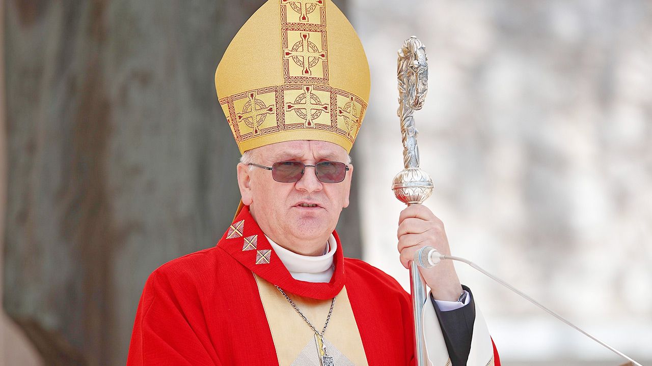 Metropolita warmiński abp Józef Górzyński (fot. PAP/Łukasz Gągulski) Metropolita warmiński abp Józef Górzyński (fot. PAP/Łukasz Gągulski)