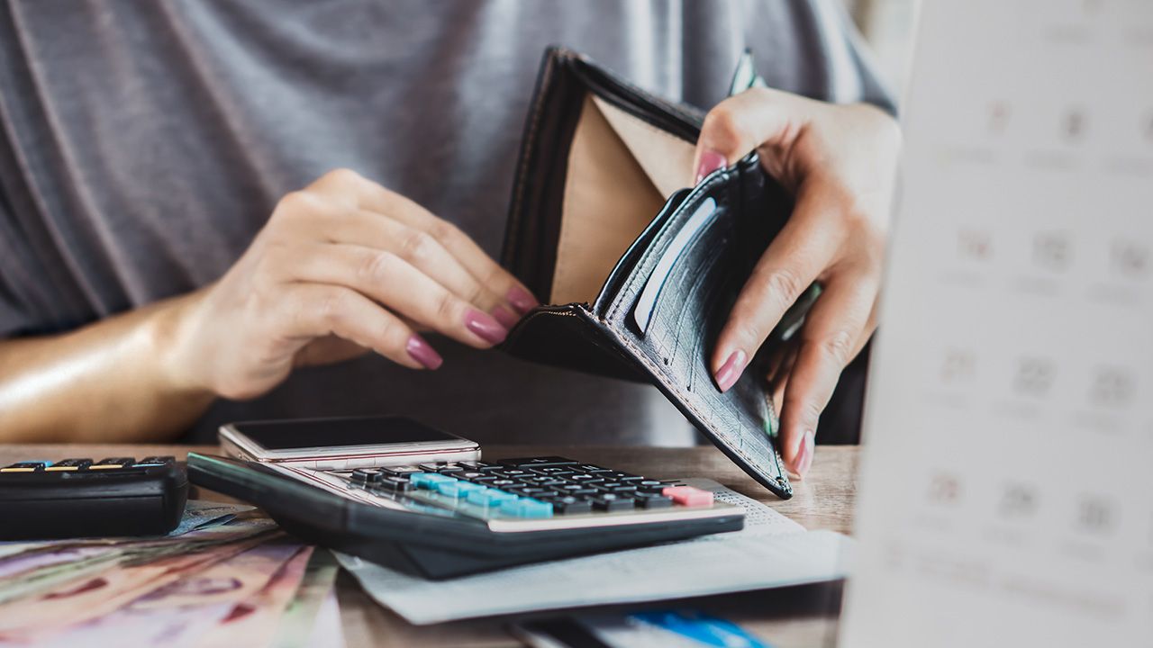 Firmy-multidłużnicy winne są 1,3 mld złotych (fot. Shutterstock/ Doucefleur) Firmy-multidłużnicy winne są 1,3 mld złotych (fot. Shutterstock/ Doucefleur)