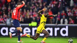 Moment podyktowania rzutu karnego (fot. Getty)