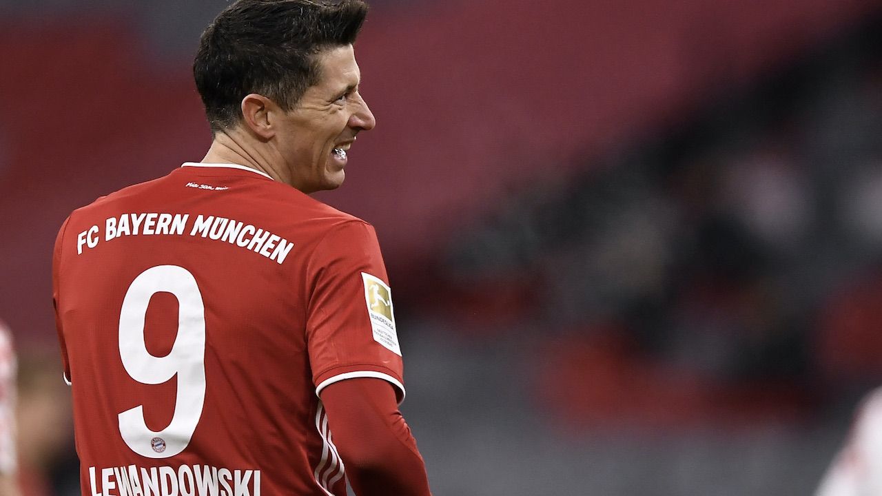 Robert Lewandowski (fot. PAP/EPA/LUKAS BARTH-TUTTAS) Robert Lewandowski (fot. PAP/EPA/LUKAS BARTH-TUTTAS)