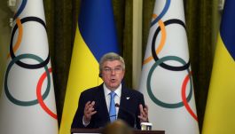 Przewodniczący MKOl Thomas Bach i Władimir Putin (fot 