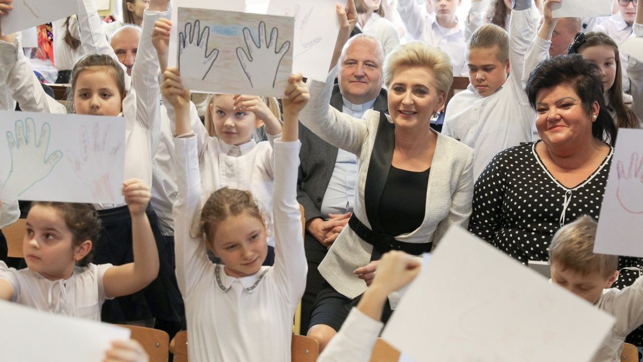 Agata Kornhauser-Duda uczestniczyła w wielu wydarzeniach o charakterze społeczno-charytatywnym (fot. Igor Smirnow/KPRP) Agata Kornhauser-Duda uczestniczyła w wielu wydarzeniach o charakterze społeczno-charytatywnym (fot. Igor Smirnow/KPRP)