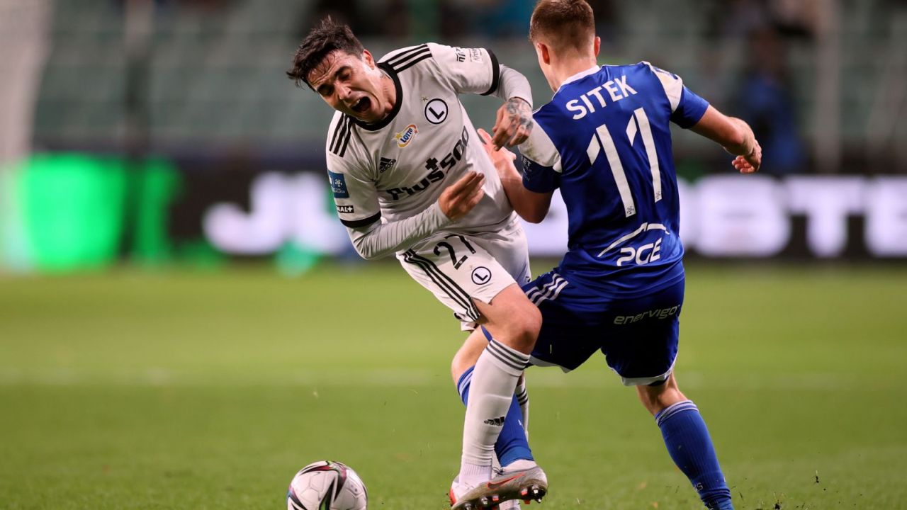 PKO Ekstraklasa. Legia Warszawa przegrywa ze Stalą Mielec! (fot. PAP/Leszek Szymański)