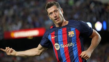 Robert Lewandowski celebrujący strzelenie gola w meczu Barcelony z Realem Valladolid (fot. Getty) Robert Lewandowski celebrujący strzelenie gola w meczu Barcelony z Realem Valladolid (fot. Getty)