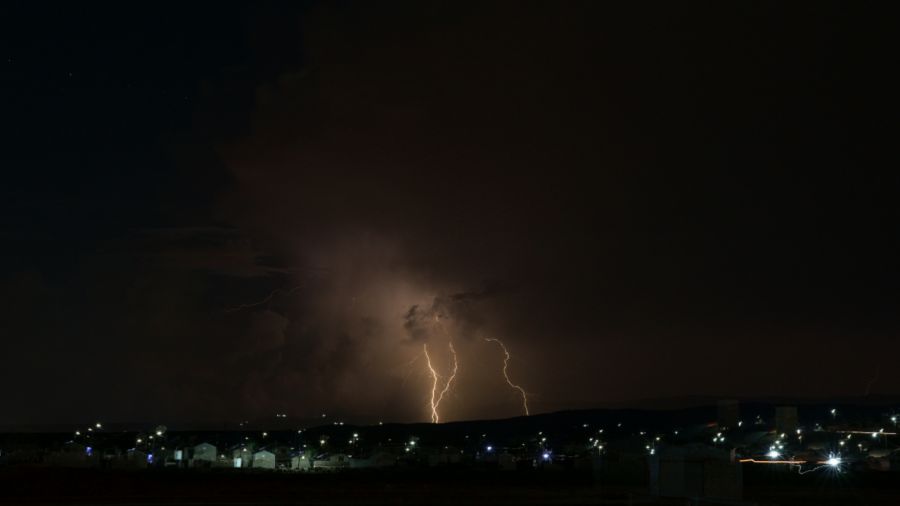 Burze przechodzą przez całą Polskę (Fot. Getty Images) 