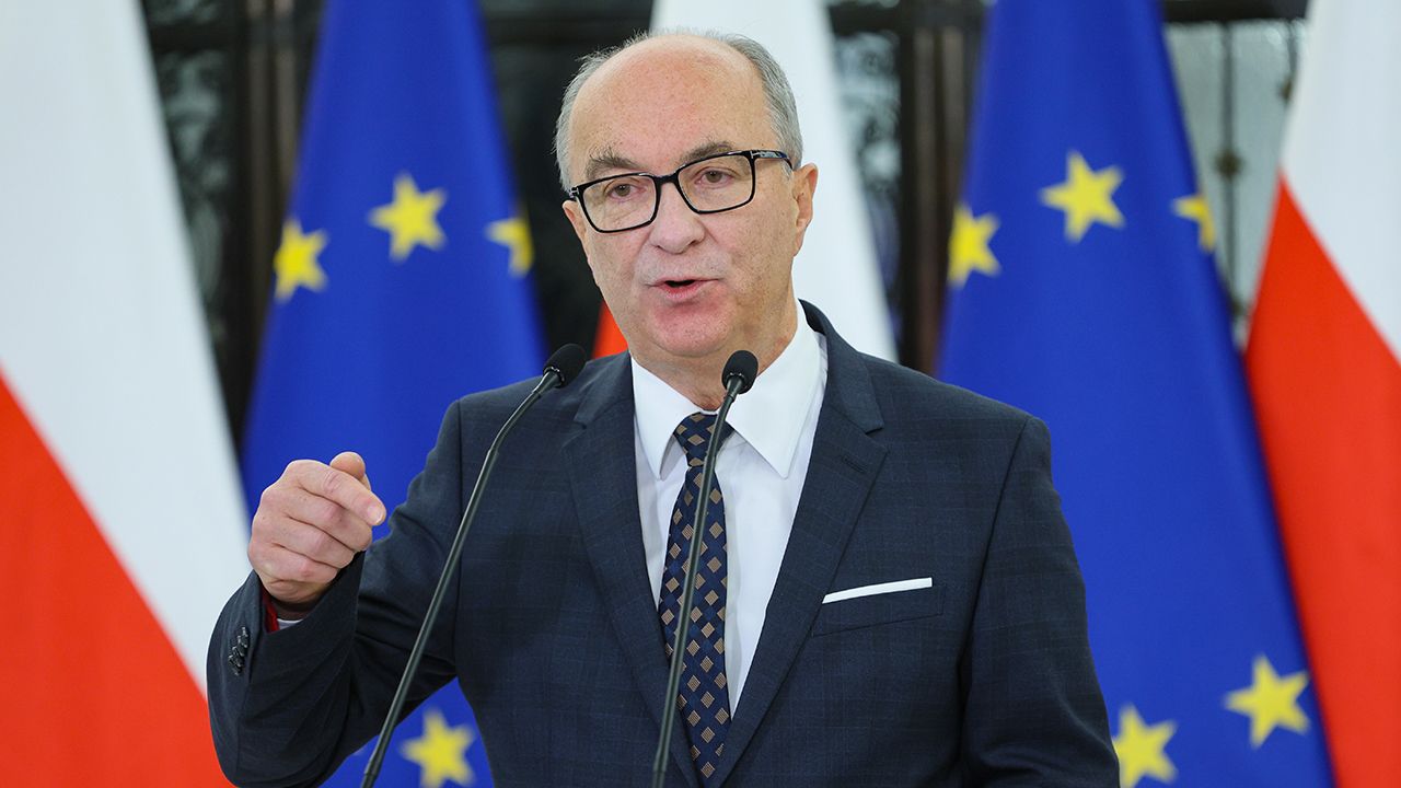 Marszałek naciska na prezydenta. „Zrobię to, jeżeli nie będzie podpisu”