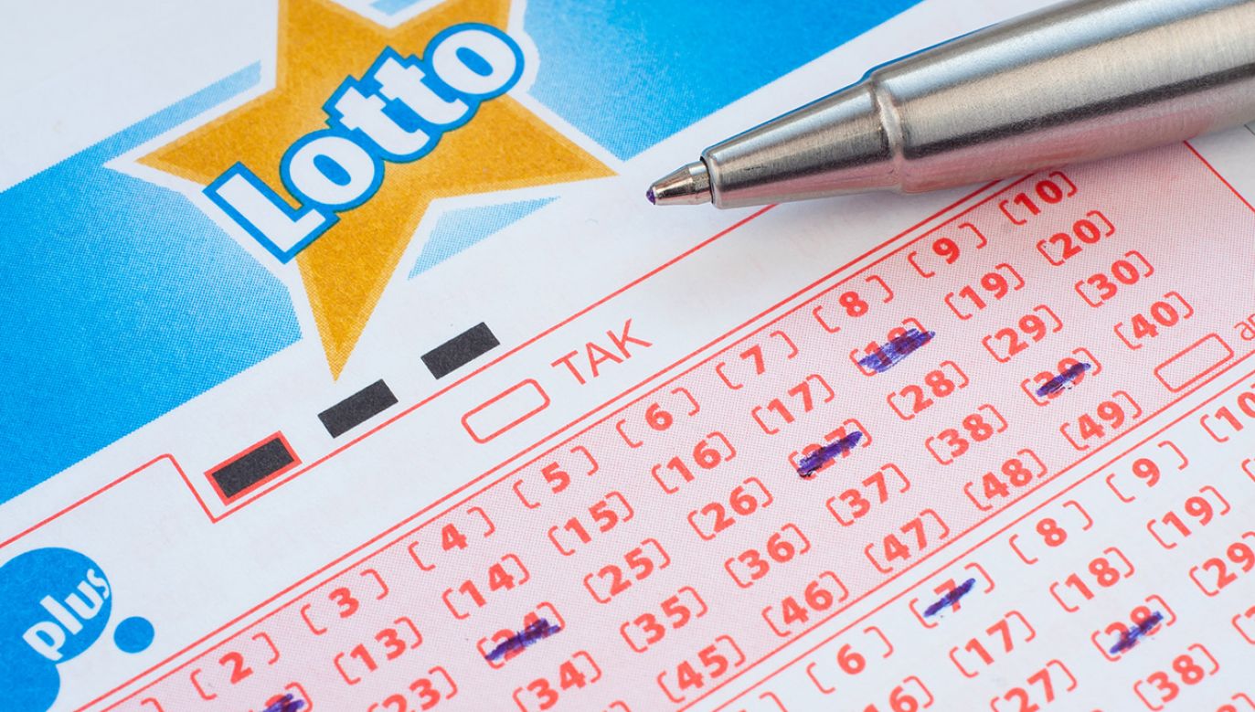 Wyniki losowania Lotto w poniedziałek, 4 lipca (fot. Shutterstock/Evan Lorne)