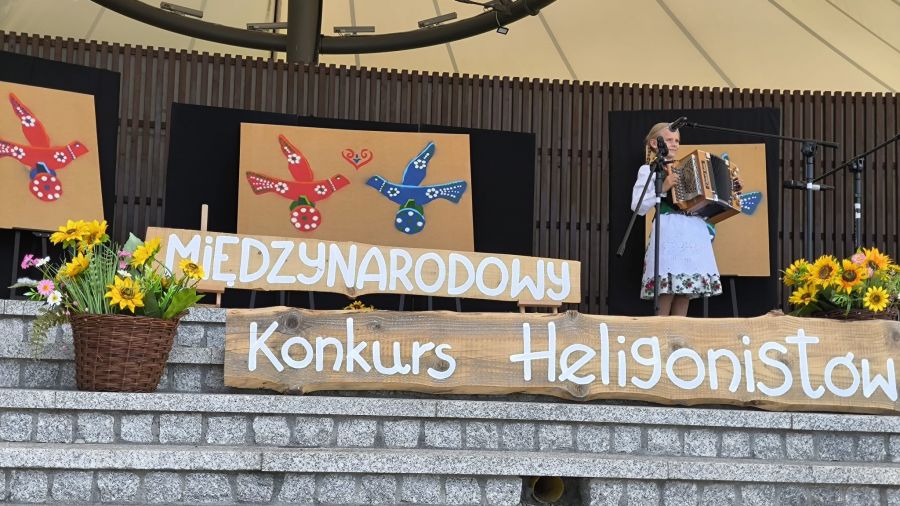 Festiwal odbywał się w amfiteatrze w Węgierskiej Górce. Fot. TVP3 Katowice