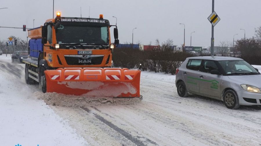 Kilkadziesiąt milionów na odśnieżanie dróg (fot. ZDM Poznań)