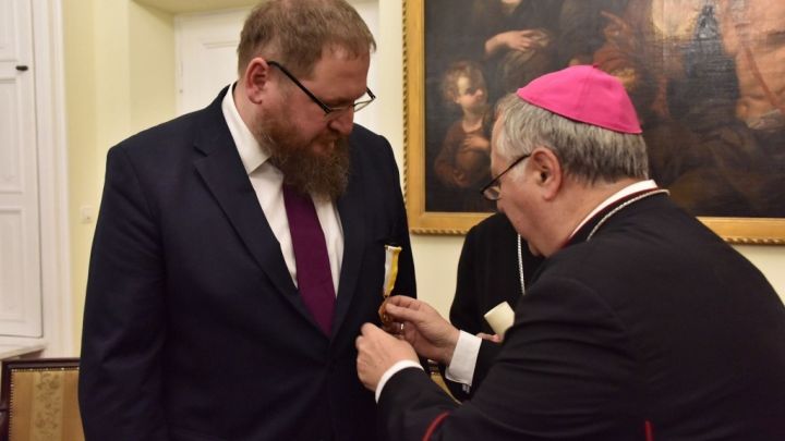 Auschwitz Museum Head Receives Pro Ecclesia Et Pontifice