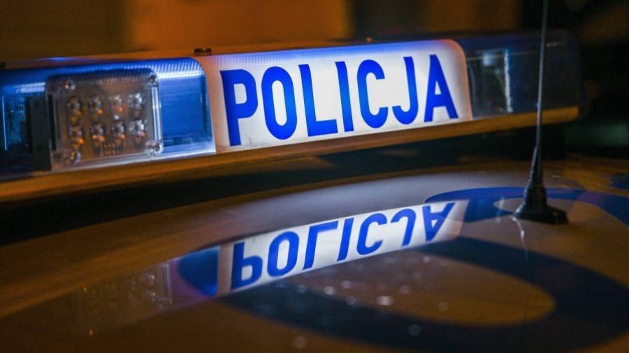 Ostrów Wielkopolski - 42-letni ojciec zamknął 2-letnią córkę na noc w samochodzie, akt oskarżenia (fot. PAP/Darek Delmanowicz)