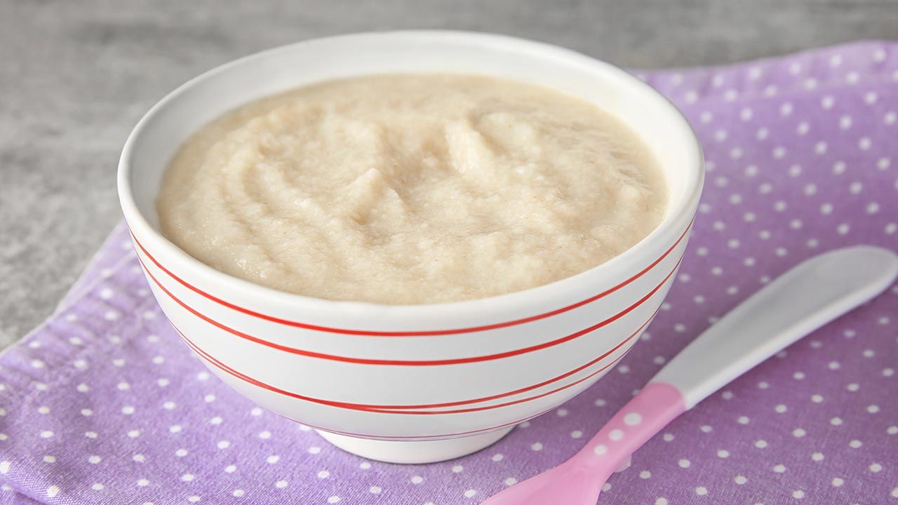 Państwowa Inspekcja Sanitarna monitoruje proces wycofania produktu (fot. Shutterstock/Africa Studio) Państwowa Inspekcja Sanitarna monitoruje proces wycofania produktu (fot. Shutterstock/Africa Studio)