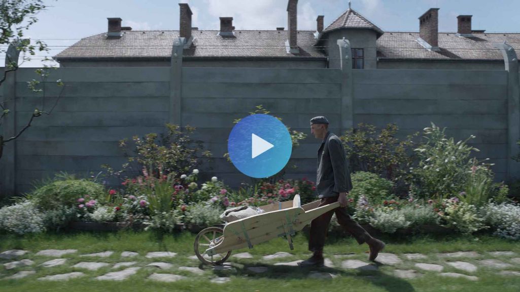 Film „Strefa interesów” rozgrywa się w domu Rudolfa Hössa, który wraz z rodziną mieszka obok obozu koncentracyjnego Auschwitz-Birkenau. Fot. Materiały prasowe