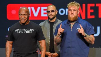 Mike Tyson z lewej i Jake Paul (fot. Getty)