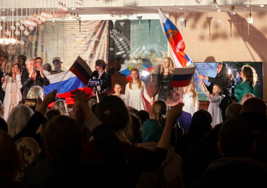 Канцэрт «Сваіх не кідаем» у «духоўна-асветніцкім» цэнтры «Каўчэг» (Фота: Максім Чарнагалоў / Obitel-minsk.ru)