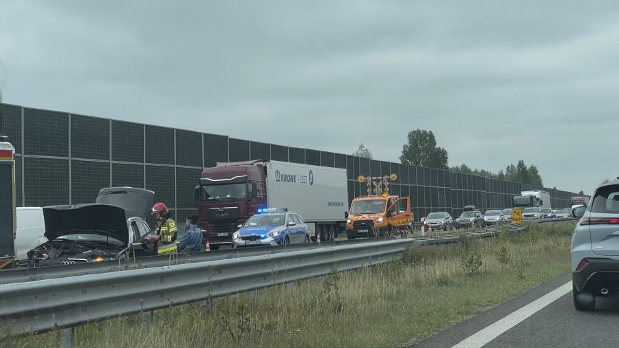 Brodowo, wypadek na DK11, DK11, zderzenie pojazdów, ranni, blokada (fot. zdj. ilustr., Zuzanna Matuszczak)