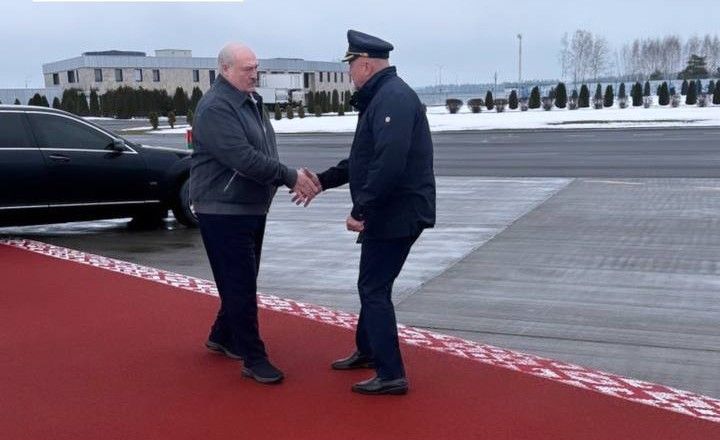 Аляксандр Лукашэнка перад вылетам у Расею (Фота: Пул первого / Telegram)