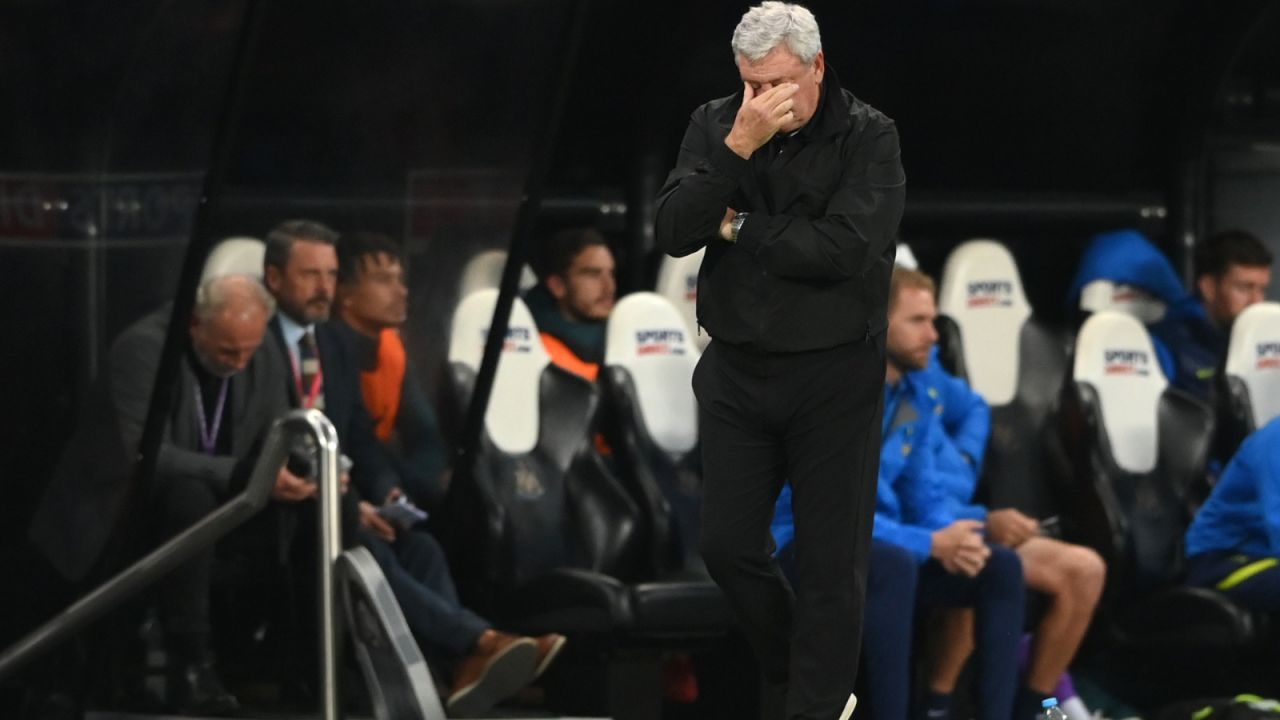 Steve Bruce pod koniec pracy w Newcastle (fot. Getty Images)