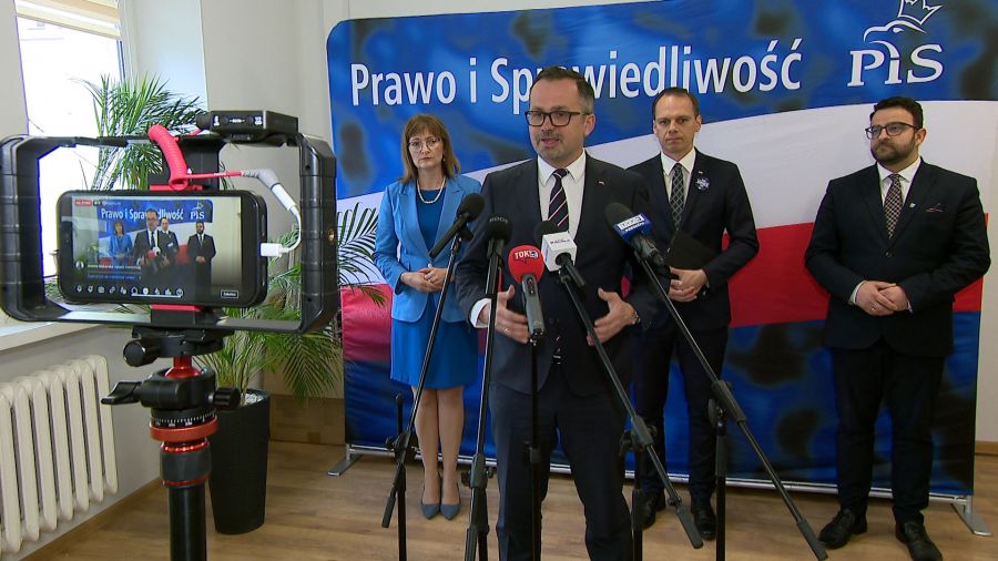 Kampania prezydencka. Politycy PiS o CPK i szansach związanych z Nawrockim