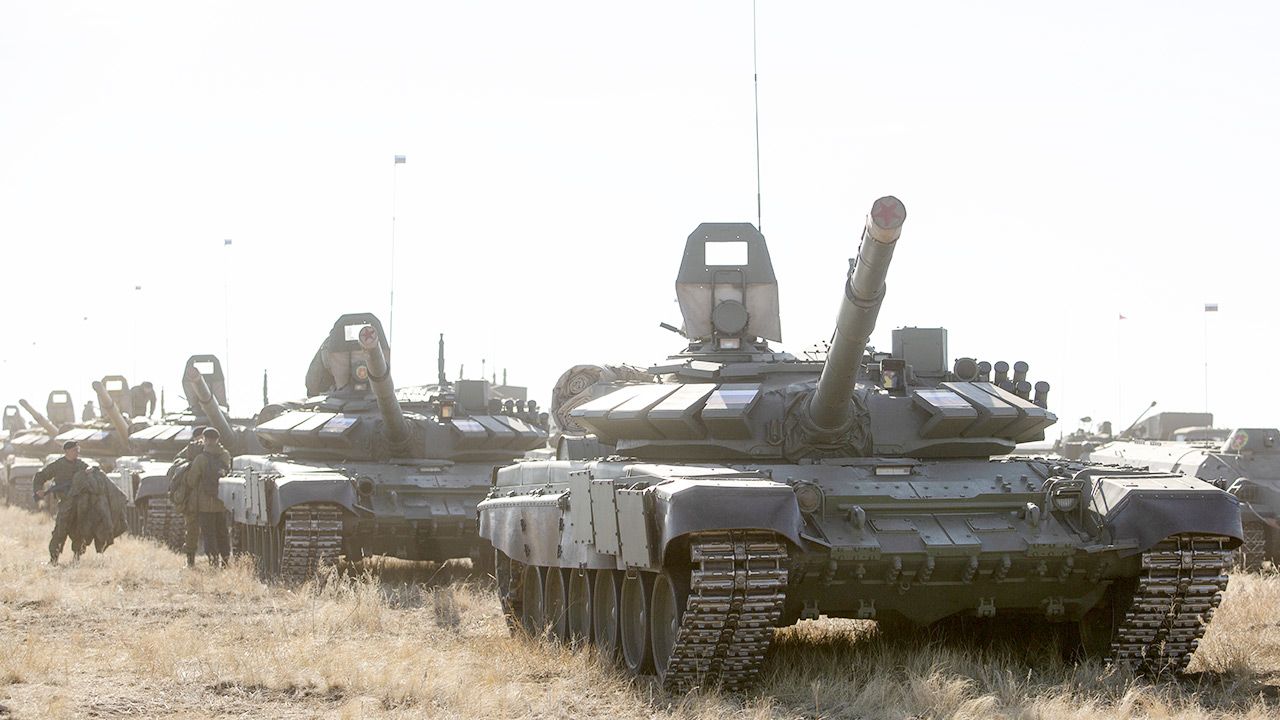 Rosja przekonuje swoich obywateli, że Ukraina organizuje prowokacje na linii rozgraniczenia w Donbasie (fot. Sergei Medvedev\TASS via Getty Images)