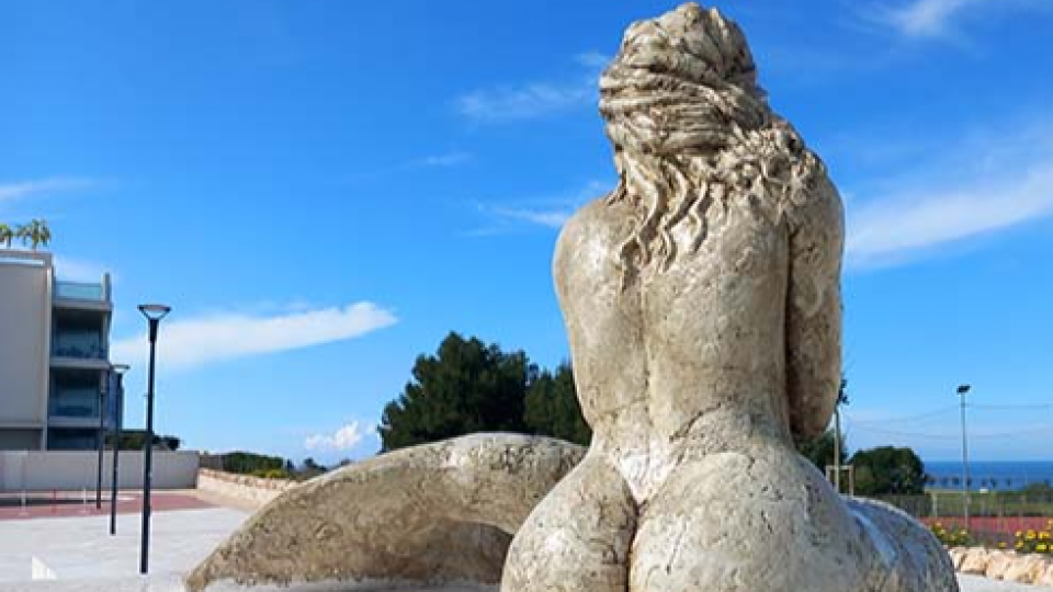 sculpture