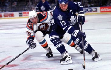 Mariusz Czerkawski vs. Mats Sundin, New York Islanders – Toronto Maple Leafs
