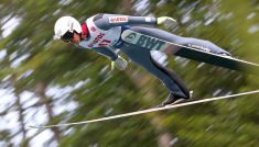Piotr Żyła podczas konkursu Grand Prix w Wiśle (fot. PAP/Grzegorz Momot)