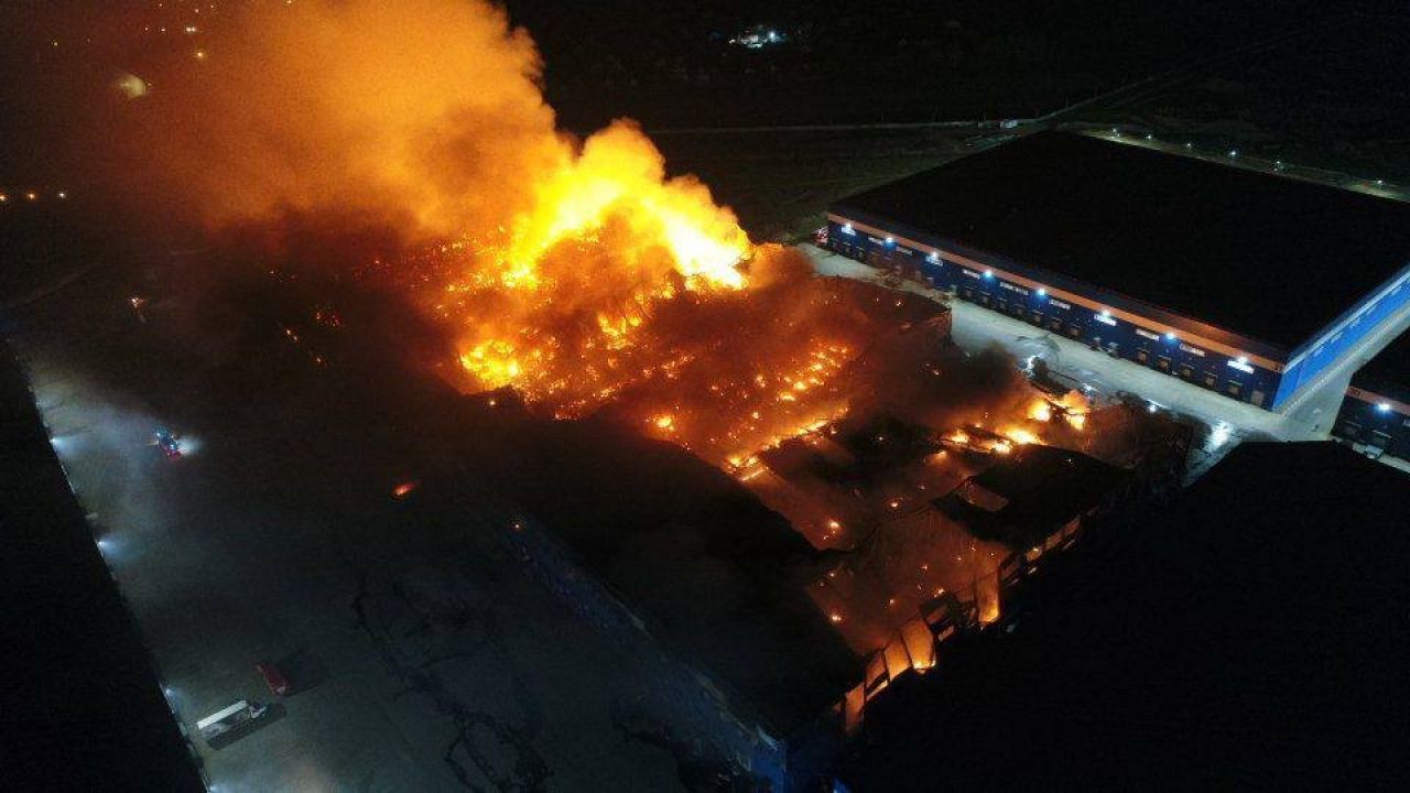 Kolejny pożar w Rosji (fot. twitter.com/osint88)