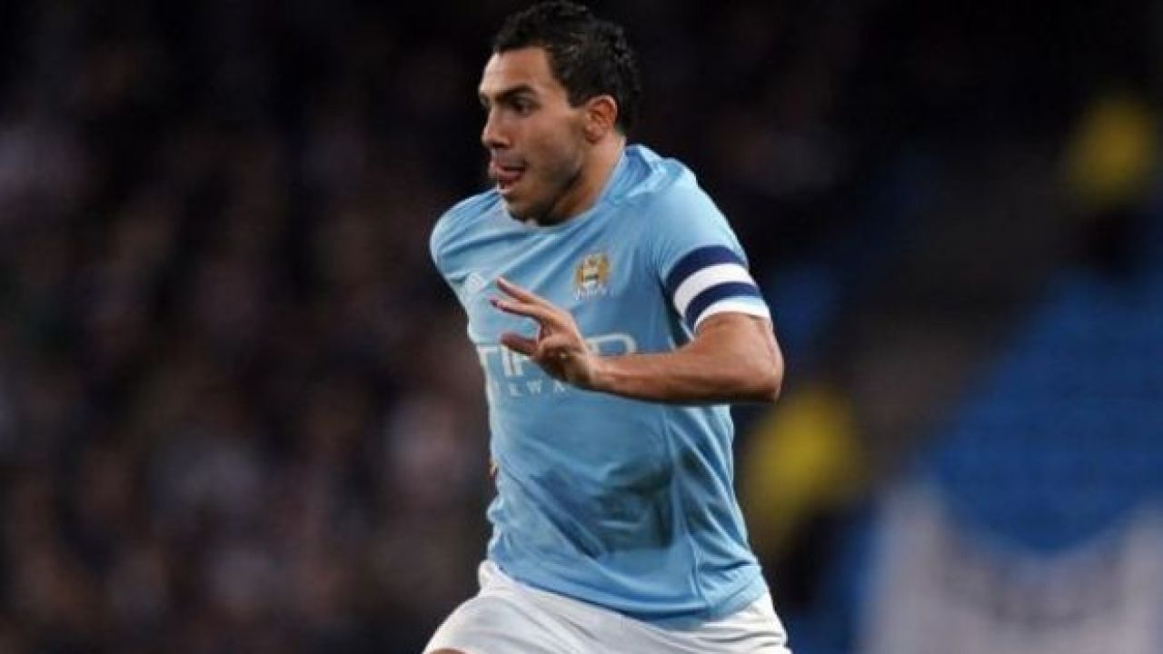 Carlos Tevez nie może liczyć na grę w barwach Manchesteru City (fot. PAP/EPA)