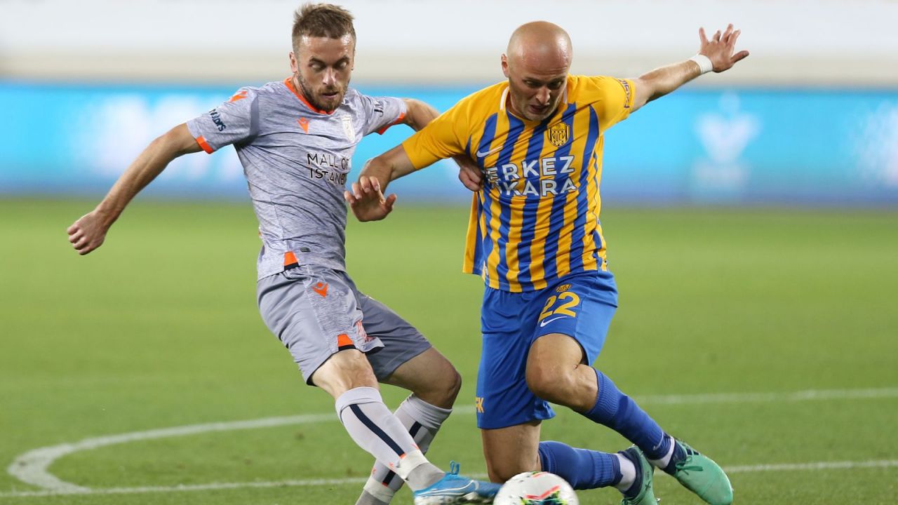 Michał Pazdan nie pomógł Ankaragucu w utrzymaniu (fot. Getty)