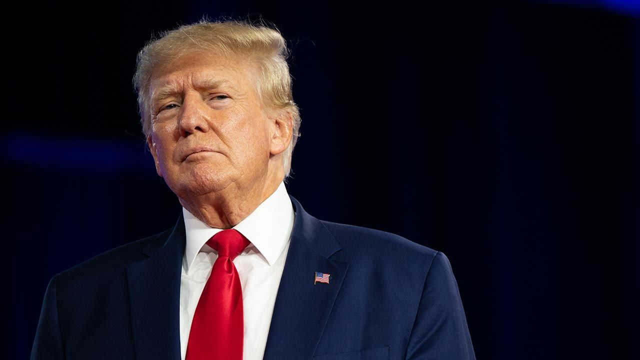 Agent FBI, który badał powiązania Donalda Trumpa z Rosją, sam mógł współpracować z Kremlem (fot. Brandon Bell/Getty Images) Agent FBI, który badał powiązania Donalda Trumpa z Rosją, sam mógł współpracować z Kremlem (fot. Brandon Bell/Getty Images)