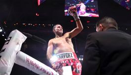 David Benavidez będzie jedną z gwiazd gali 22 listopada w Rijadzie (fot. Getty Images) David Benavidez będzie jedną z gwiazd gali 22 listopada w Rijadzie (fot. Getty Images)