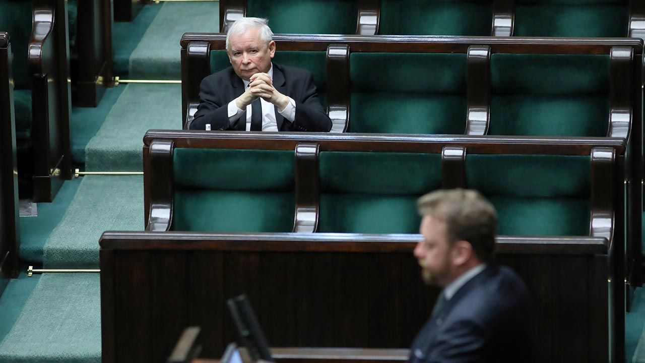 Szef Prawa i Sprawiedliwości uwazqa, że „wściekły atak” wynika z wysokiego zaufania społecznego do ministra Szumowskiego (fot. PAP/Leszek Szymański)